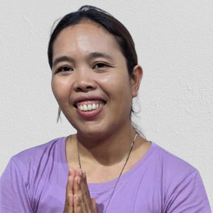 Sri, a Mypalmleaf palm leaf library team member
